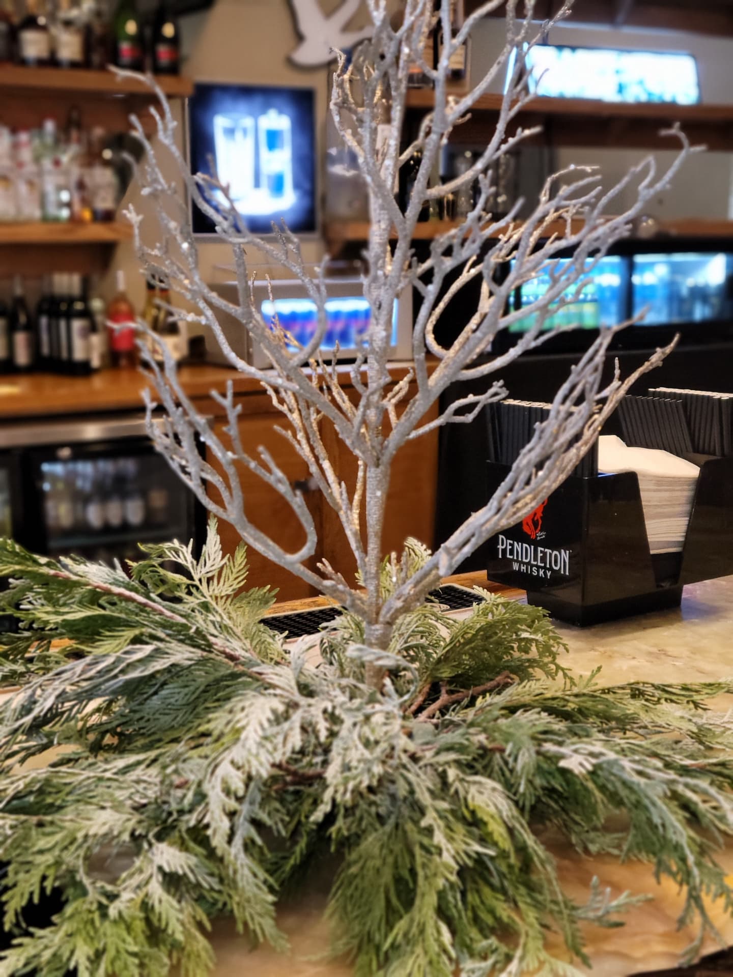 Frosted Centerpiece Design
